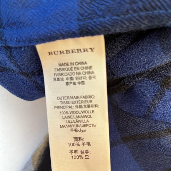 ✨Authentic BURBERRY Tunic 100% Wool - Picture 8 of 8